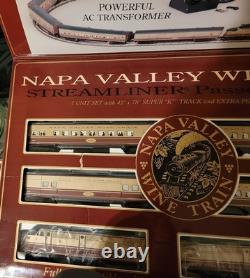 Nouveau stock ancien. Ensemble de train Napa Valley Wine K-Line O-Gauge / voie et accessoires