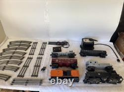 RARE - Ensemble complet de trains vintage Lionel. 13 rails, 5 wagons, locomotive 6220. Années 1950.
