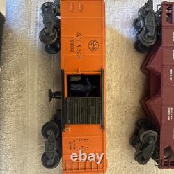 RARE - Ensemble complet de trains vintage Lionel. 13 rails, 5 wagons, locomotive 6220. Années 1950.