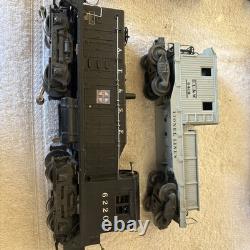 RARE - Ensemble complet de trains vintage Lionel. 13 rails, 5 wagons, locomotive 6220. Années 1950.