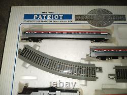 Système de voie Bachmann E-Z Patriot Amtrak Silver Series Train électrique à l'échelle HO