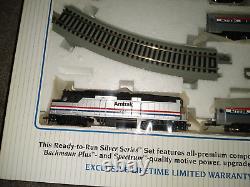 Système de voie Bachmann E-Z Patriot Amtrak Silver Series Train électrique à l'échelle HO