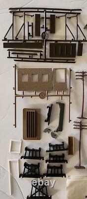 TYCO TRAIN ÉLECTRIQUE Ensemble de train Santa Fe accessoires de piste pièces 1985 D'occasion