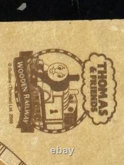 Thomas et ses amis : Mallette de rangement pour voie de train en bois + 17 trains