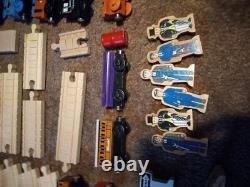 Thomas le Train Ensemble de Pistes en Bois 92 Pièces