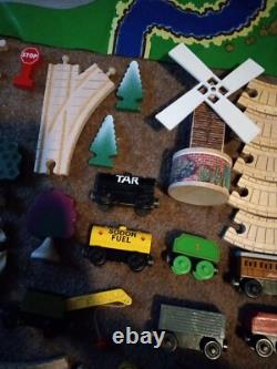 Thomas le Train Ensemble de Pistes en Bois 92 Pièces