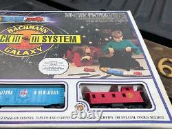 Unused Bachmann Galaxy Ez Track Toy Train Set #00610 79 Pcs Jamais Ouvert