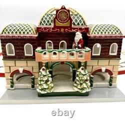 Villeroy & Boch Village de Jouets - Ensemble de Piste de Gare de Noël en Porcelaine Santa