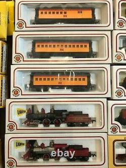 Vintage Model Train Set- Union Pacific Loco, Baltimore&ohio + 10 Voitures De Plus
