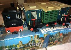 Vintage Playmobil Train 4000 (lot De 1 Moteur Et 3 Voitures) No Track / Transformateur
