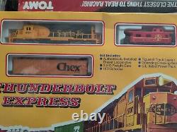 Vintage Thunder Bolt Express Ho Train Set N'a Pas De Transformateur